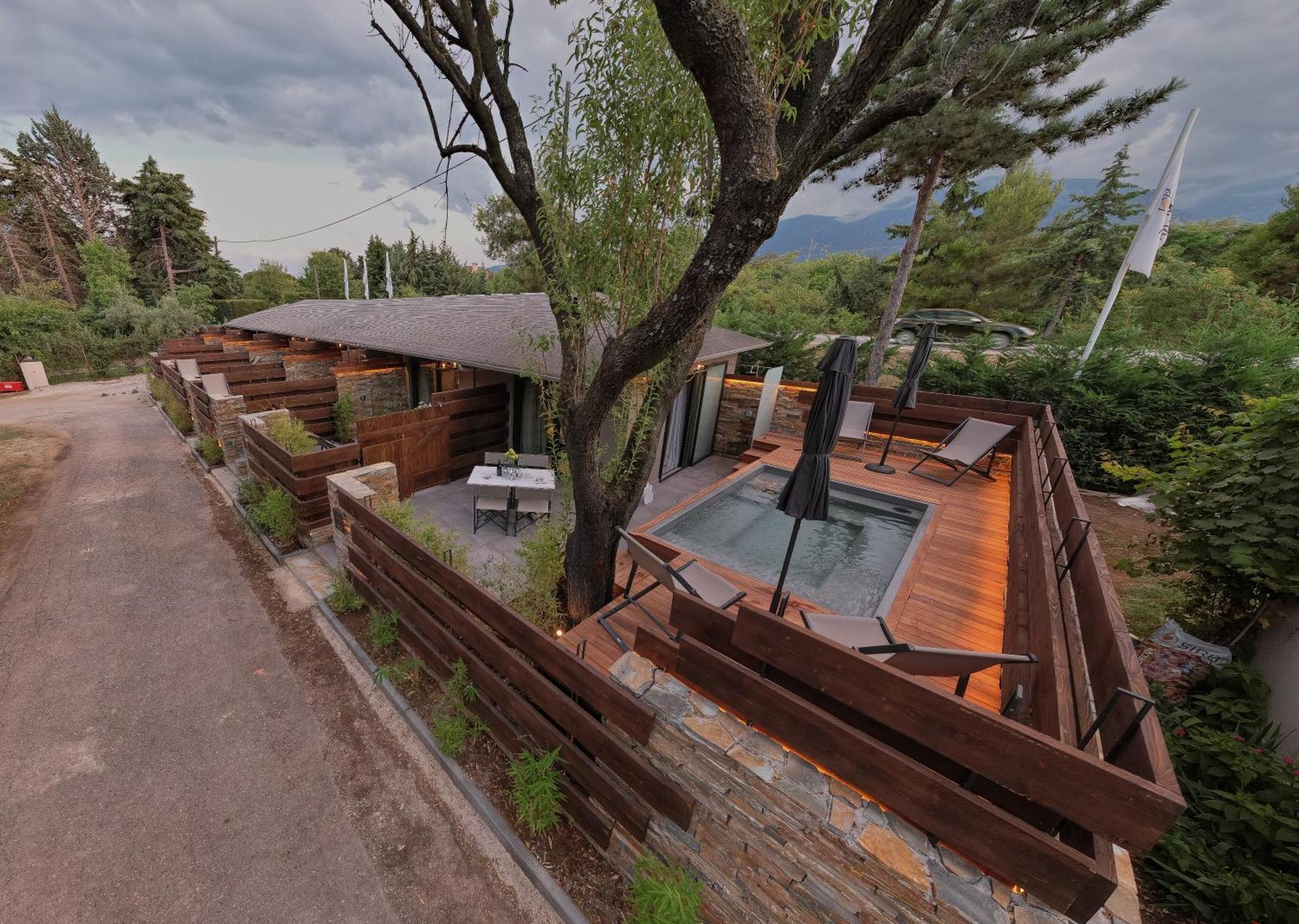Sylvia Camping & Luxury Suites, Panel Hospitality Homes & Villas Litóchoron Dış mekan fotoğraf